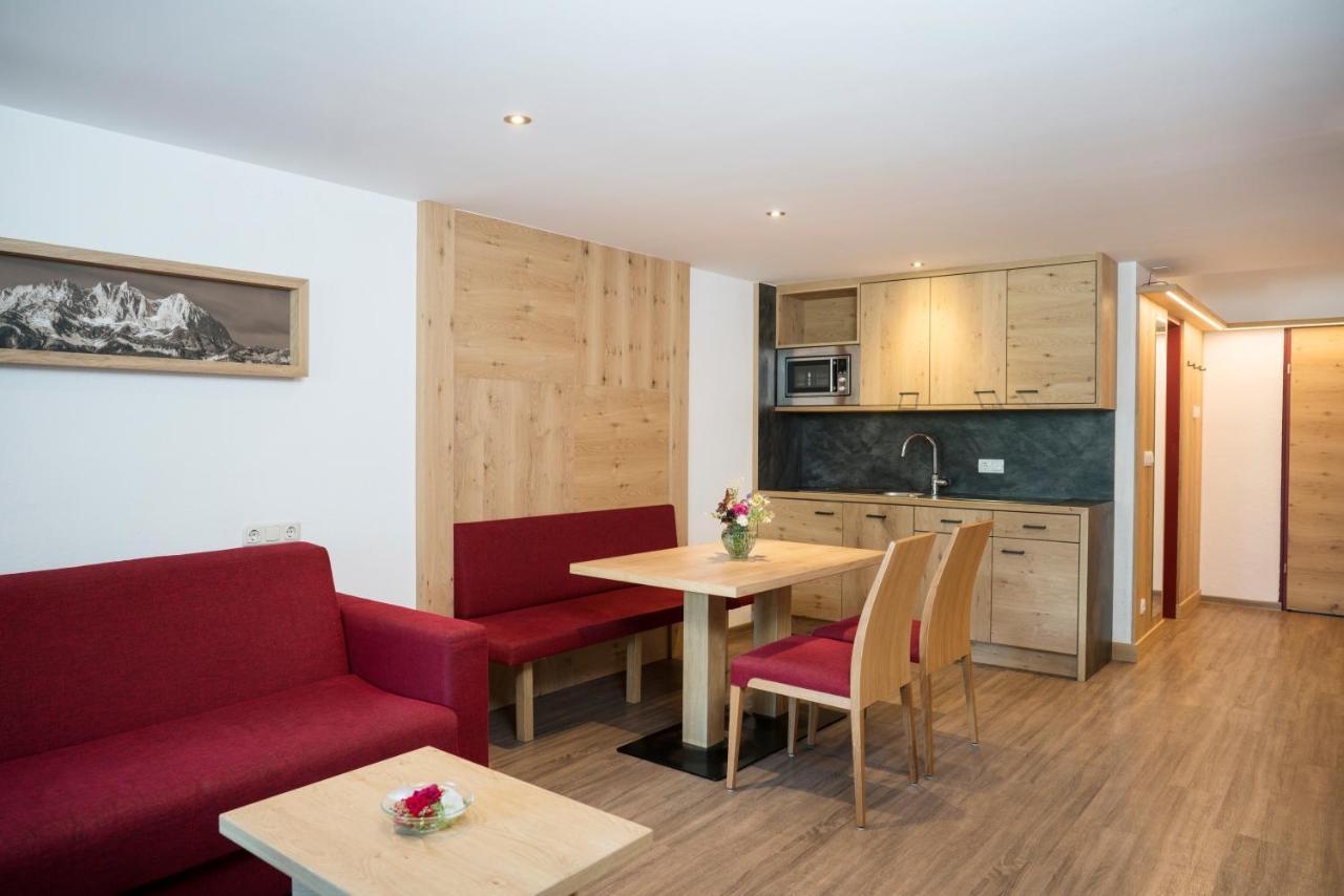 Aparthotel Schindlhaus Und Koia Premium Apartments Soll Luaran gambar