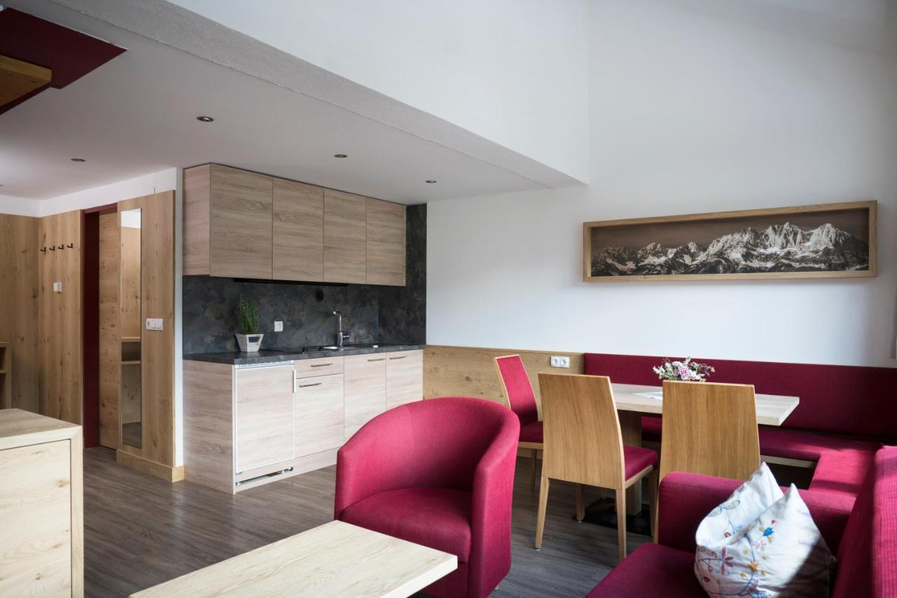 Aparthotel Schindlhaus Und Koia Premium Apartments Soll Luaran gambar